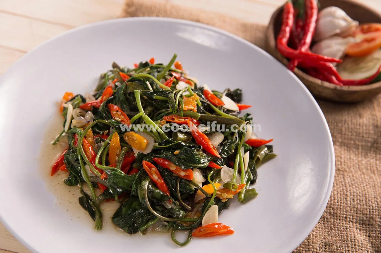 Spicy Water Spinach Stir Fry