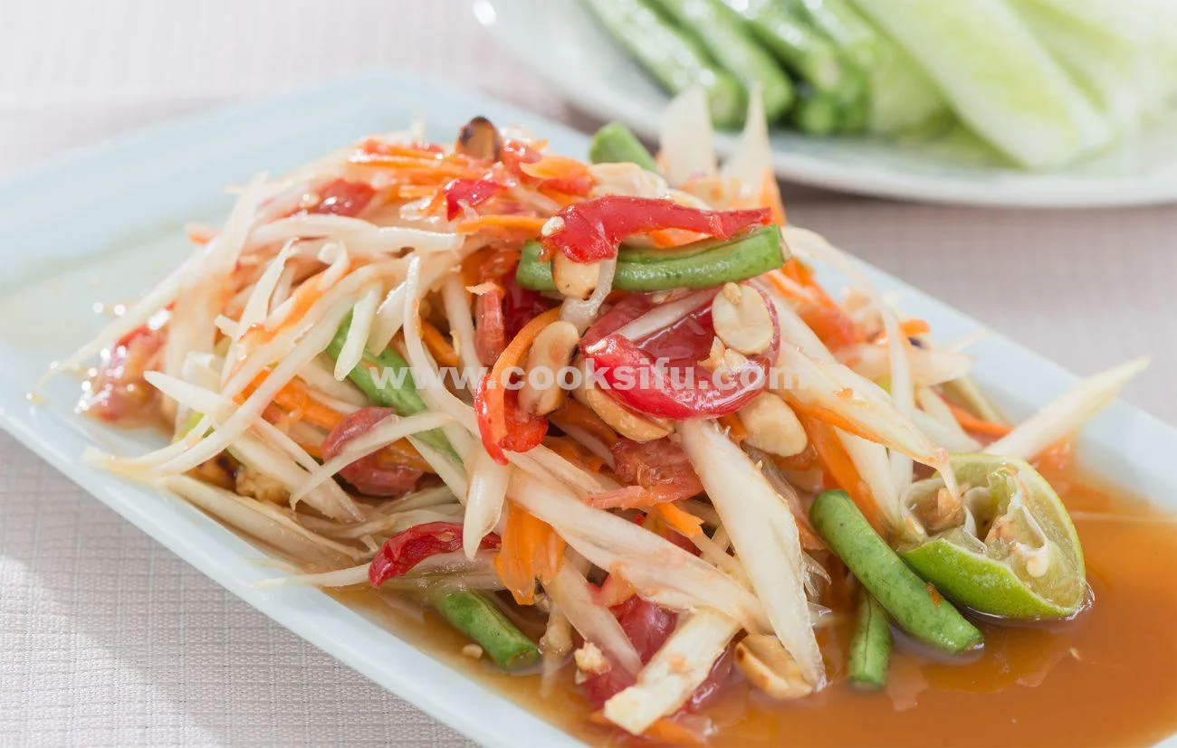 Thai Green Papaya Salad