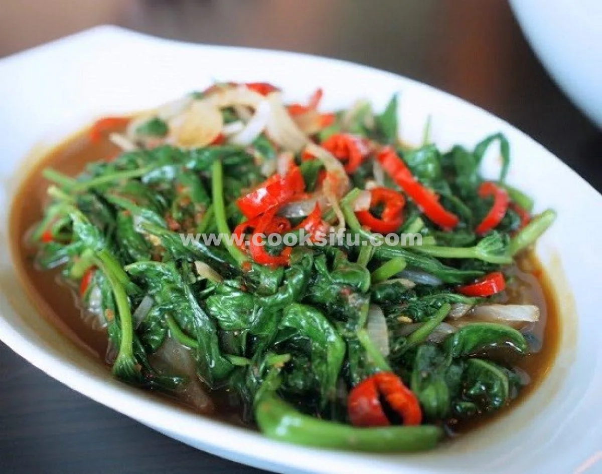 Kangkung balacan (Kale balacan food from Indonesia)
