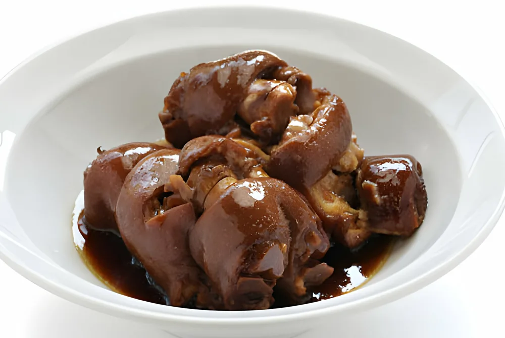 Chinese Pig Feet (Braised Pork Trotter)