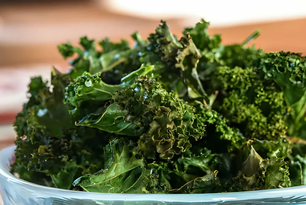 Crispy Roasted Kale Chips