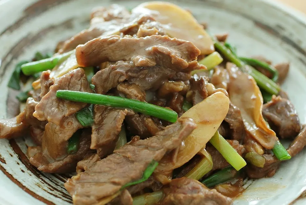 Beef and Onion Stir Fry